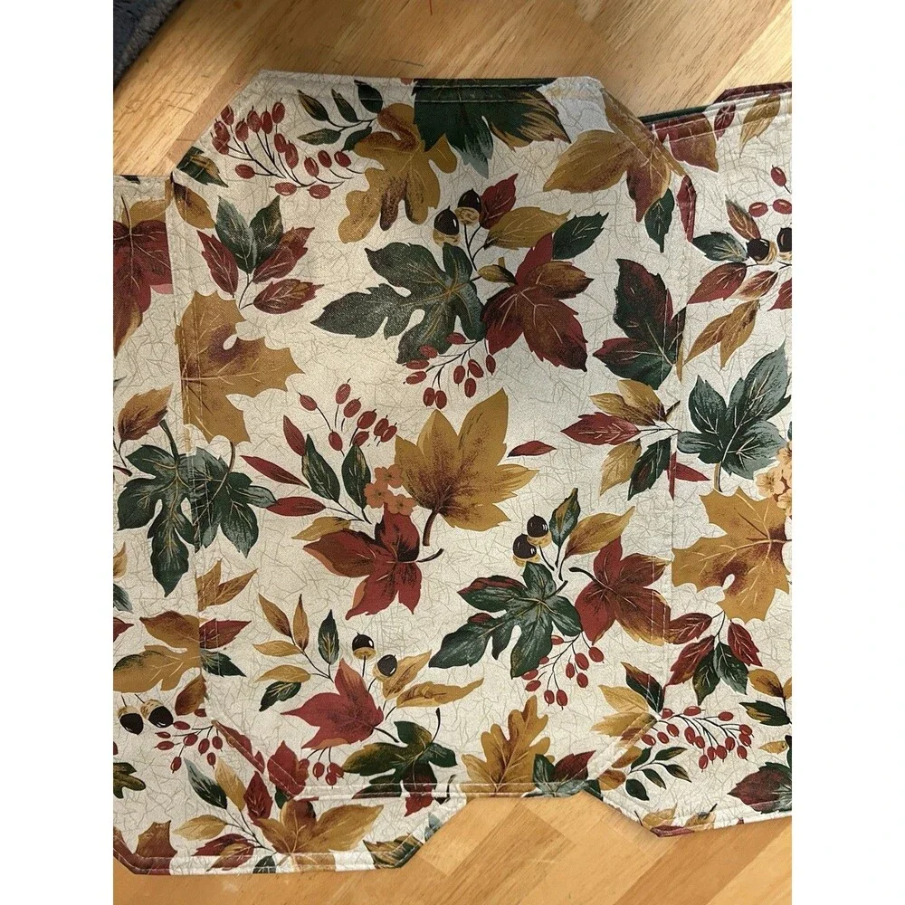 Thanksgiving Fall Placemats Set of 8 Plastic Reversible Autumn Leaves Acorns VTG